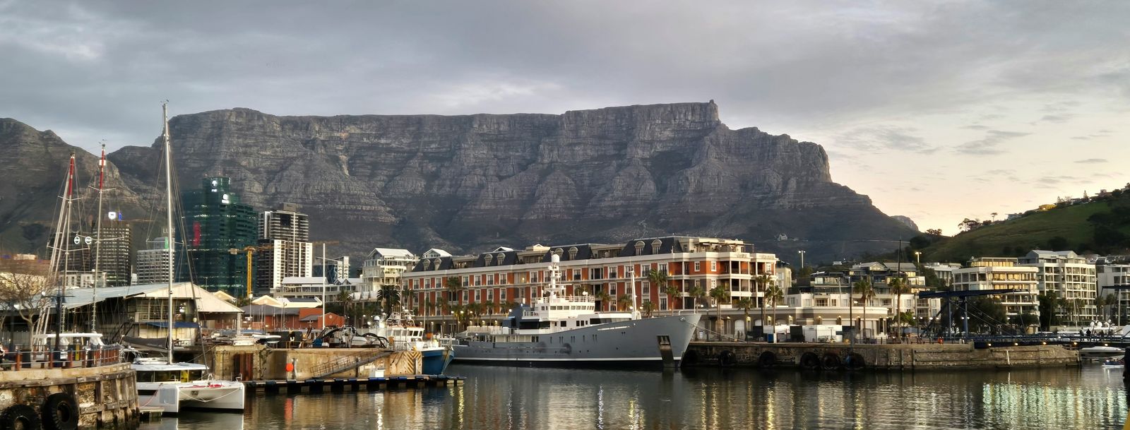 V&A Waterfront with Table Mountain